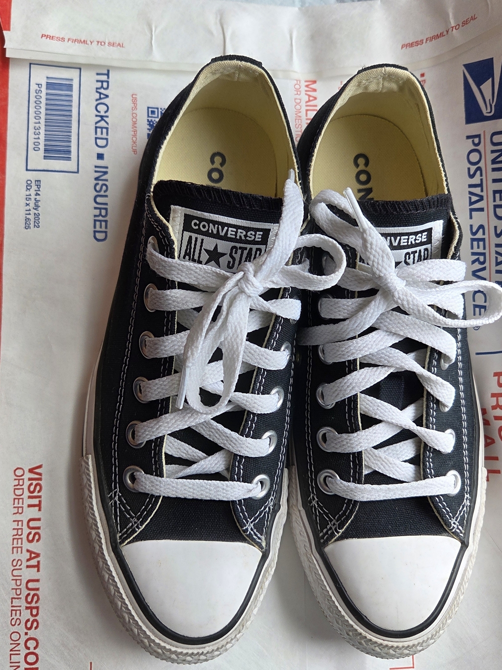 EUC*Converse All Star Low Top Sneakers - Black *SZ 7